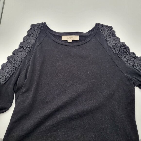 Loft Women's M Black Floral Lace Cold Shoulder Sweatshirt Top Long Sleeve - Picture 2 of 8